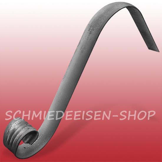 Handlauf - lange Anbindung für schmiedeeiserne Geländer Profil 40 x 8 mm halbrund mit kleiner Endrolle